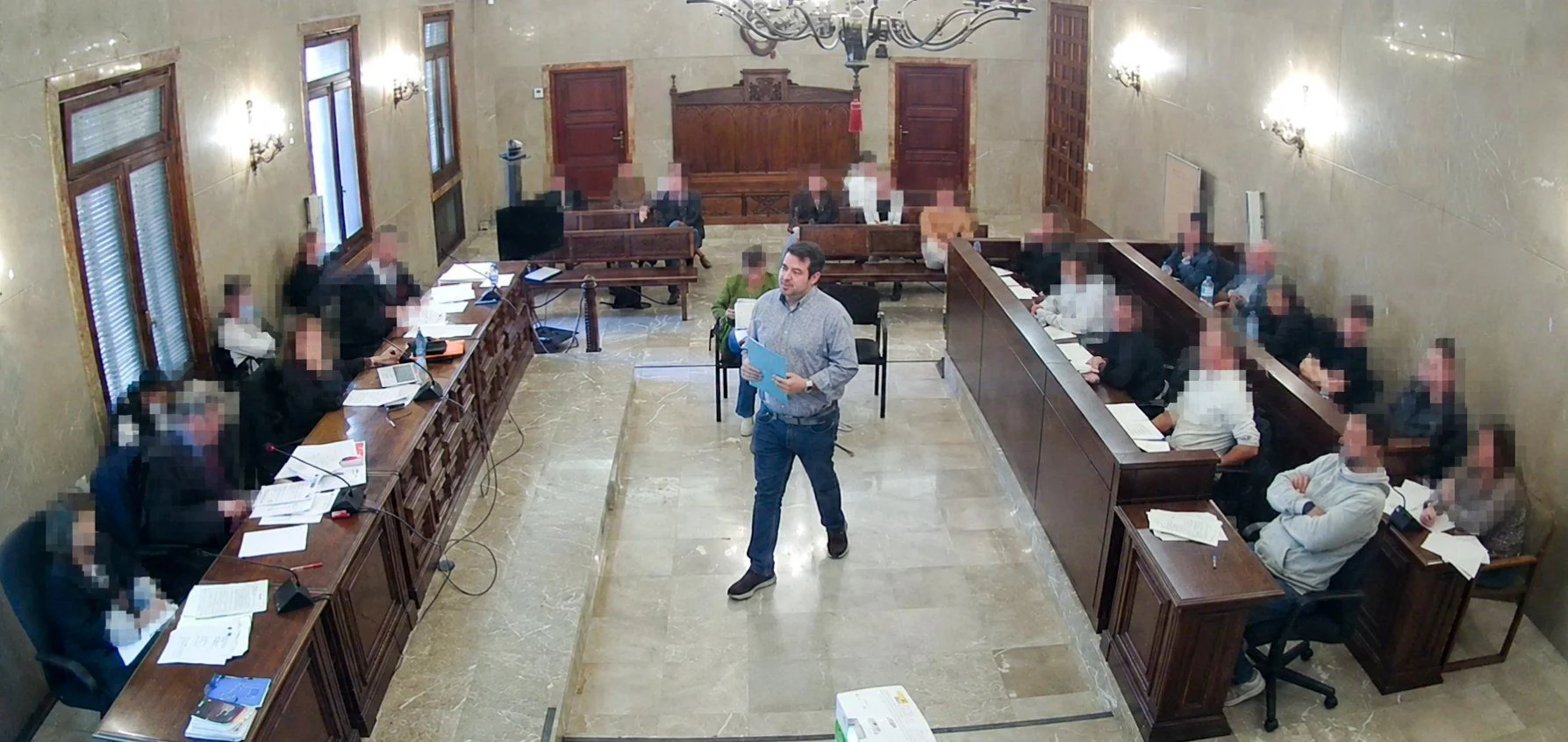 Carlos Cuadrado Gómez-Serranillos durante una intervención pericial ante un tribunal del jurado